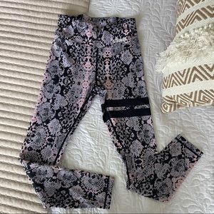 Cute pink workout leggings from Stronger the Label